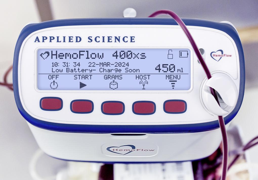 HemoFlow whole blood collection scale and mixer battery safety feature preventing blood loss